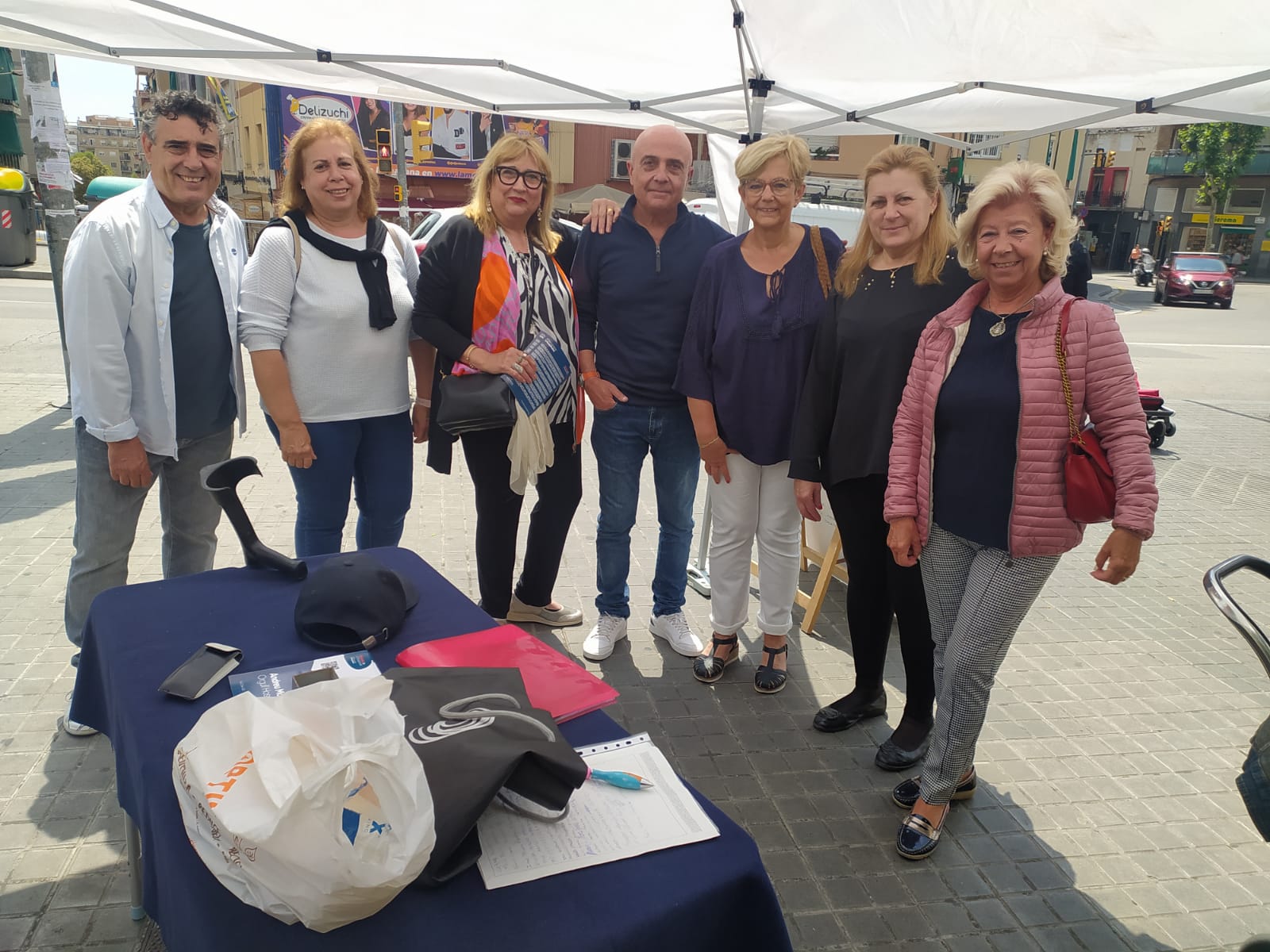 Carpa Informativa Plaça Mare de Déu del Pilar